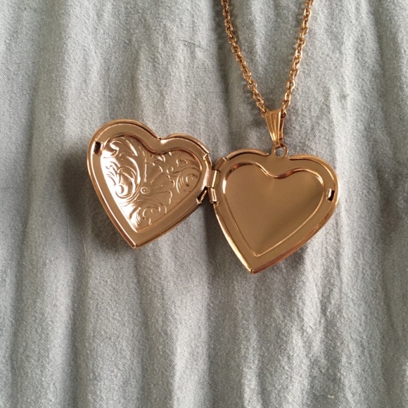 Rose Gold Locket - Picture 2 of 3